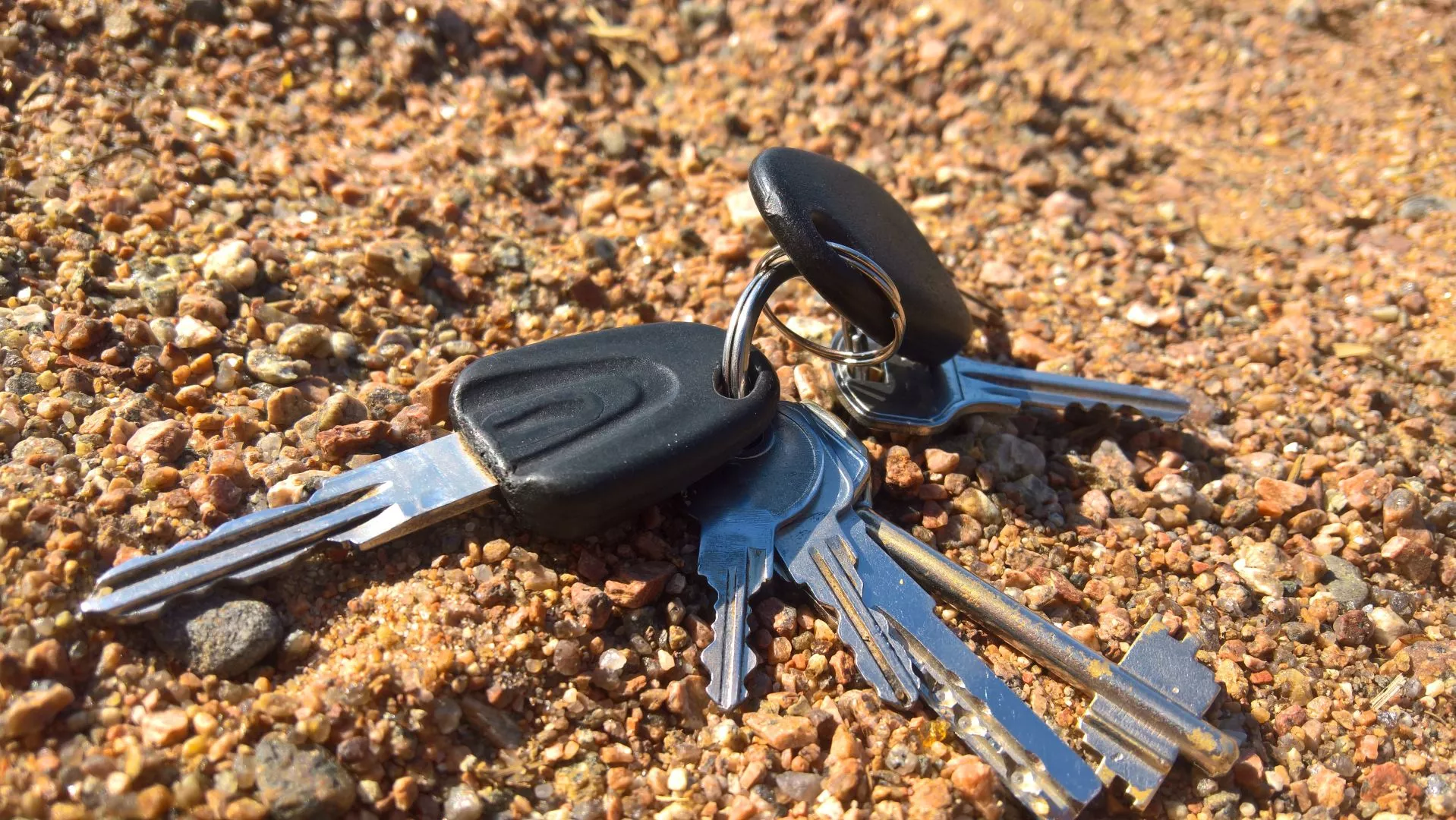 Malfunctioning Key Fob - Reasons to Call an Auto Locksmith
